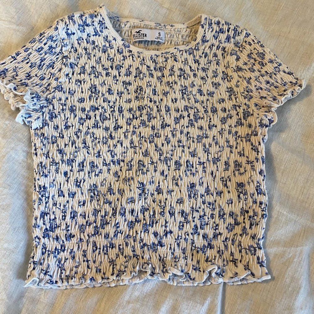 Holllister California ribbed floral top
